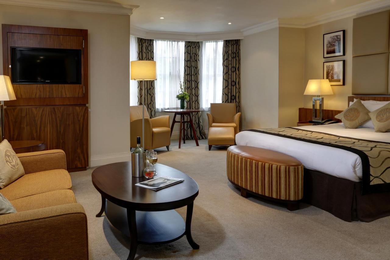 Doubletree By Hilton Reading M4 J10, An Hilton Hotel 오킹엄 외부 사진